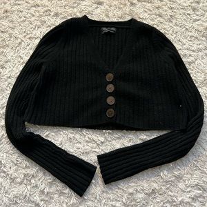 ❤️ urban outfitter cropped sweater